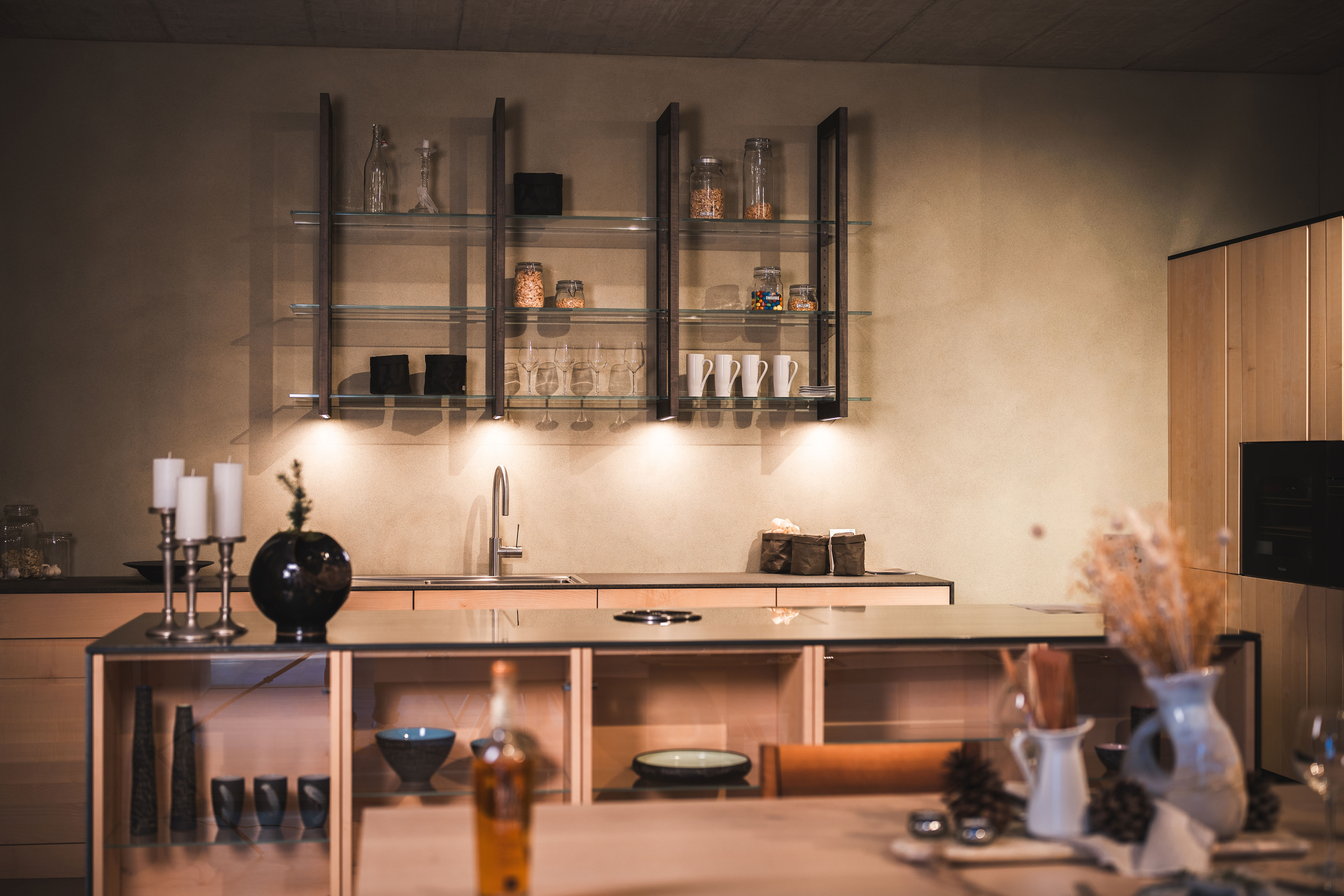 Showroom 10